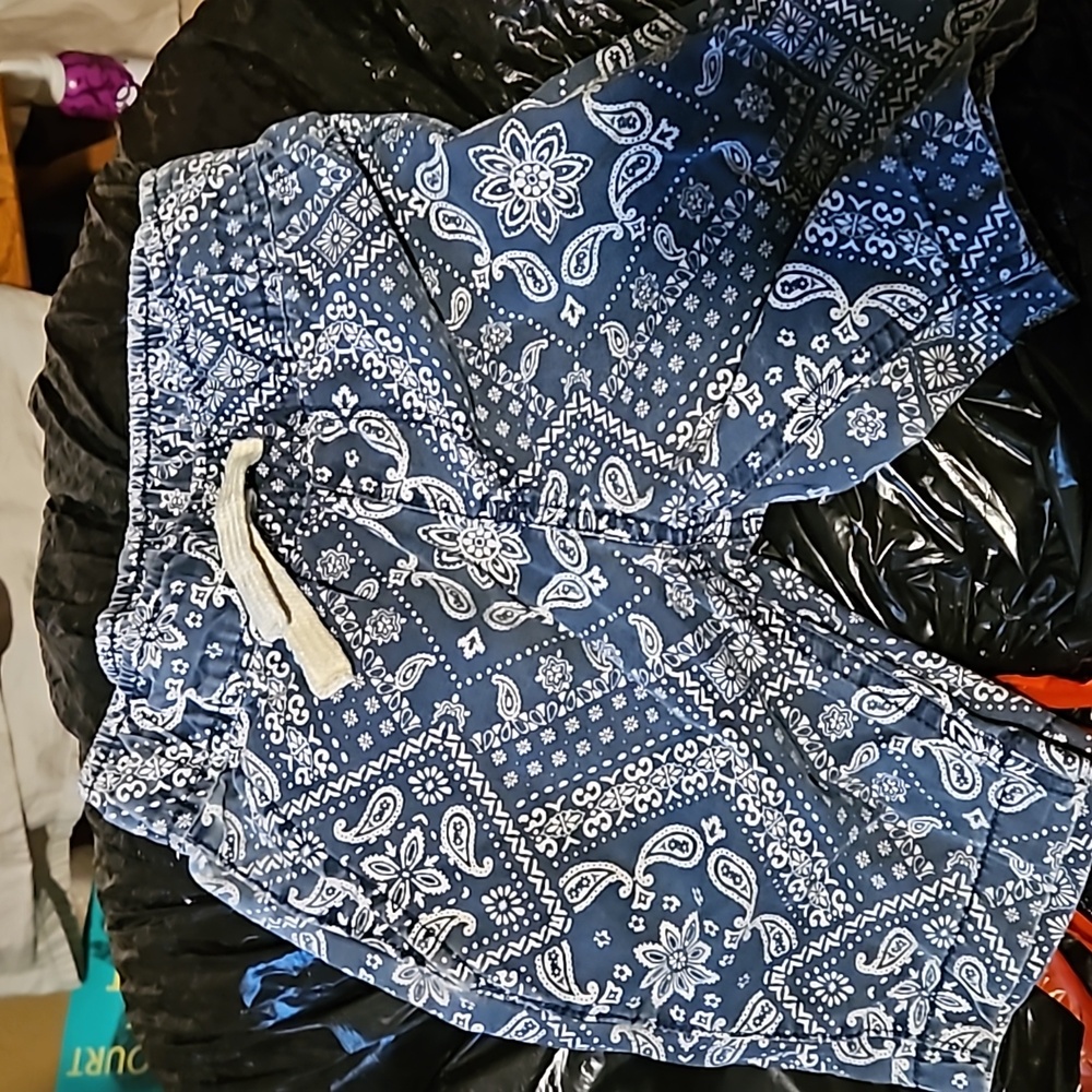 KIDS PALACE SIZE 5 BOUS SHORTS